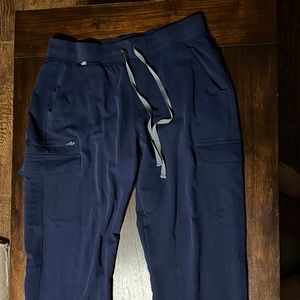 COPY - FIGS medium scrub pants navy used